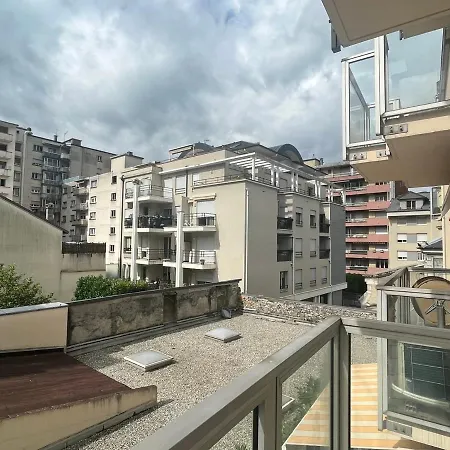 Agreable T2 Centre-ville, Calme Et Lumineux Avec Parking Privatif - Fr-1-555-94 エクスレバン